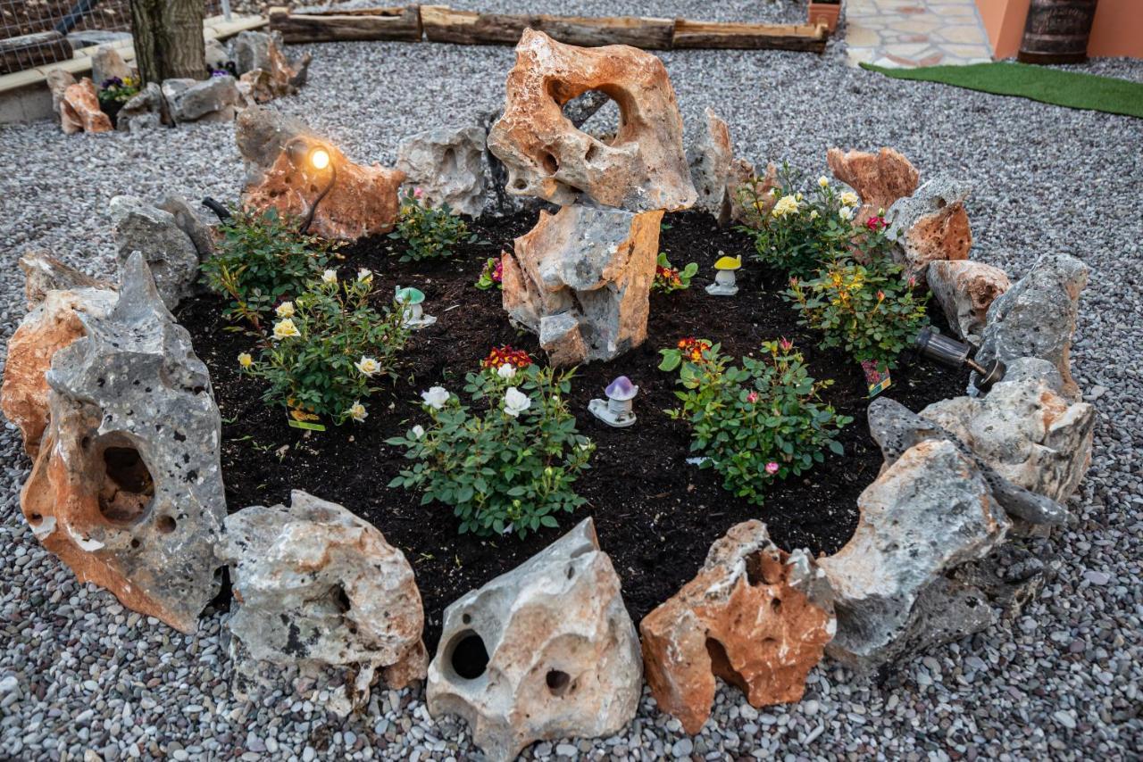 Rock Garden Villa Marandokhórion Bagian luar foto